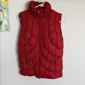 NINE WEST red vest